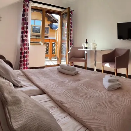 Krolewna Sniezka * 斯克拉斯卡波伦巴